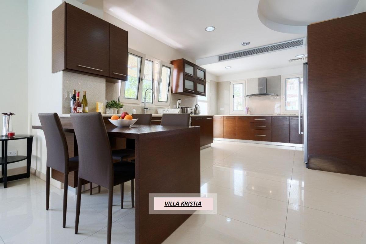 Villa Kristia 파포스 외부 사진